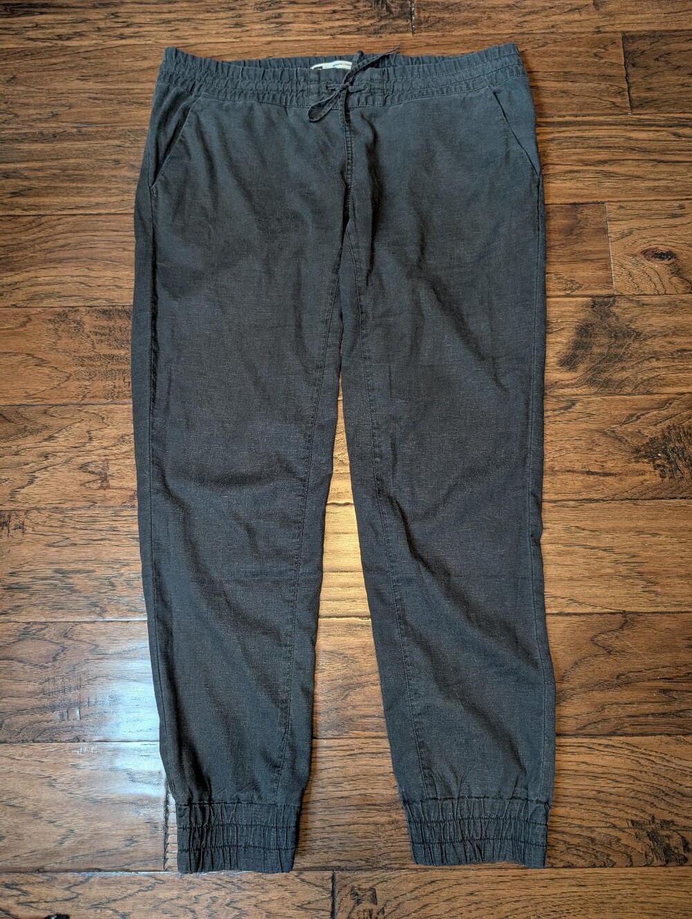 MEC Women's Hemp Blend Dark Grey Joggers Size  12